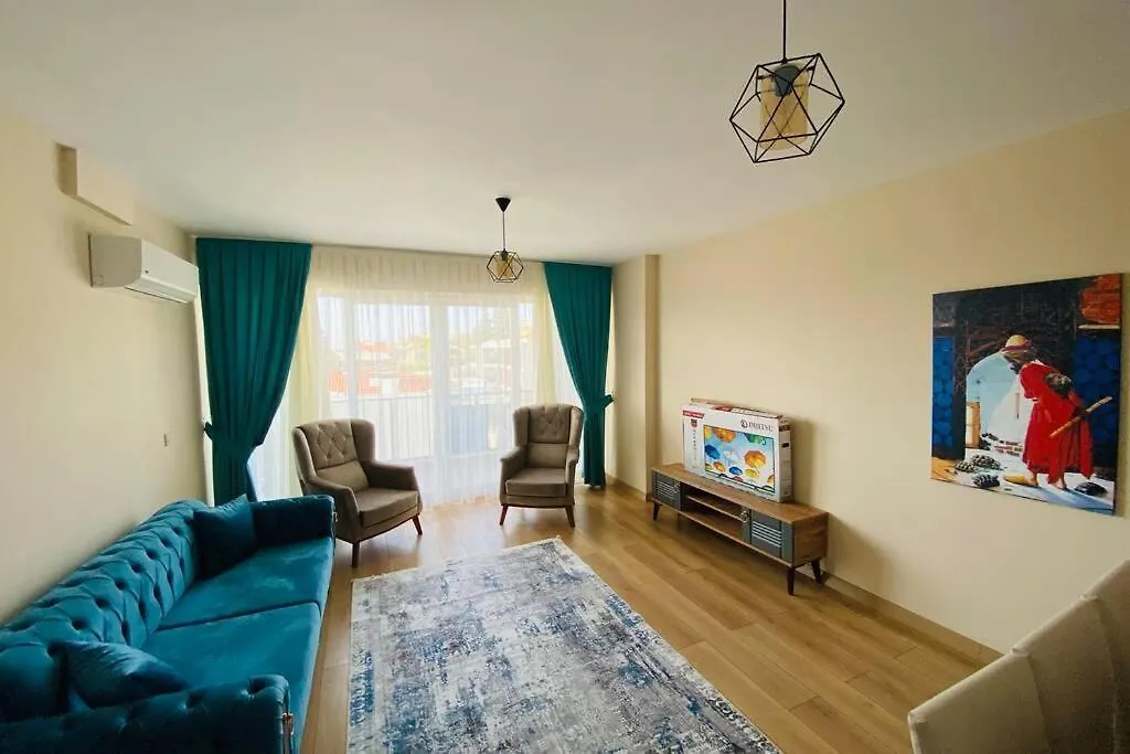 Kusadasi'Nda 1+1 Yazlik Daire Olea Apartament